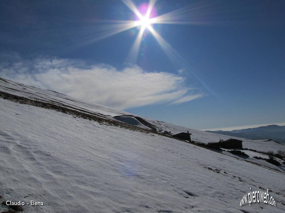 06 Per ora splende il sole.JPG